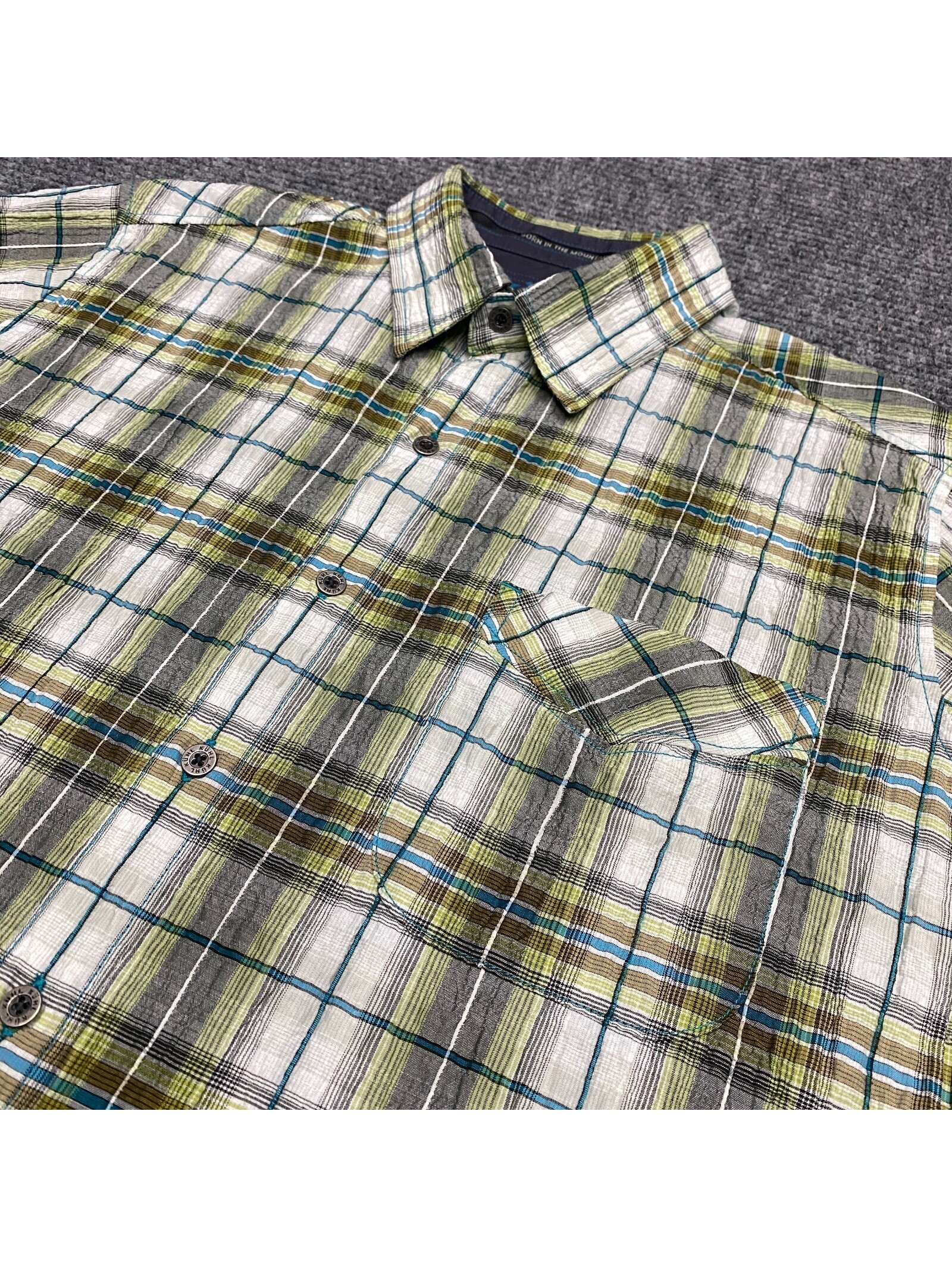 Kuhl Seersucker Shirt Mens Medium Green Plaid Short Sleeve Stallion Button Up